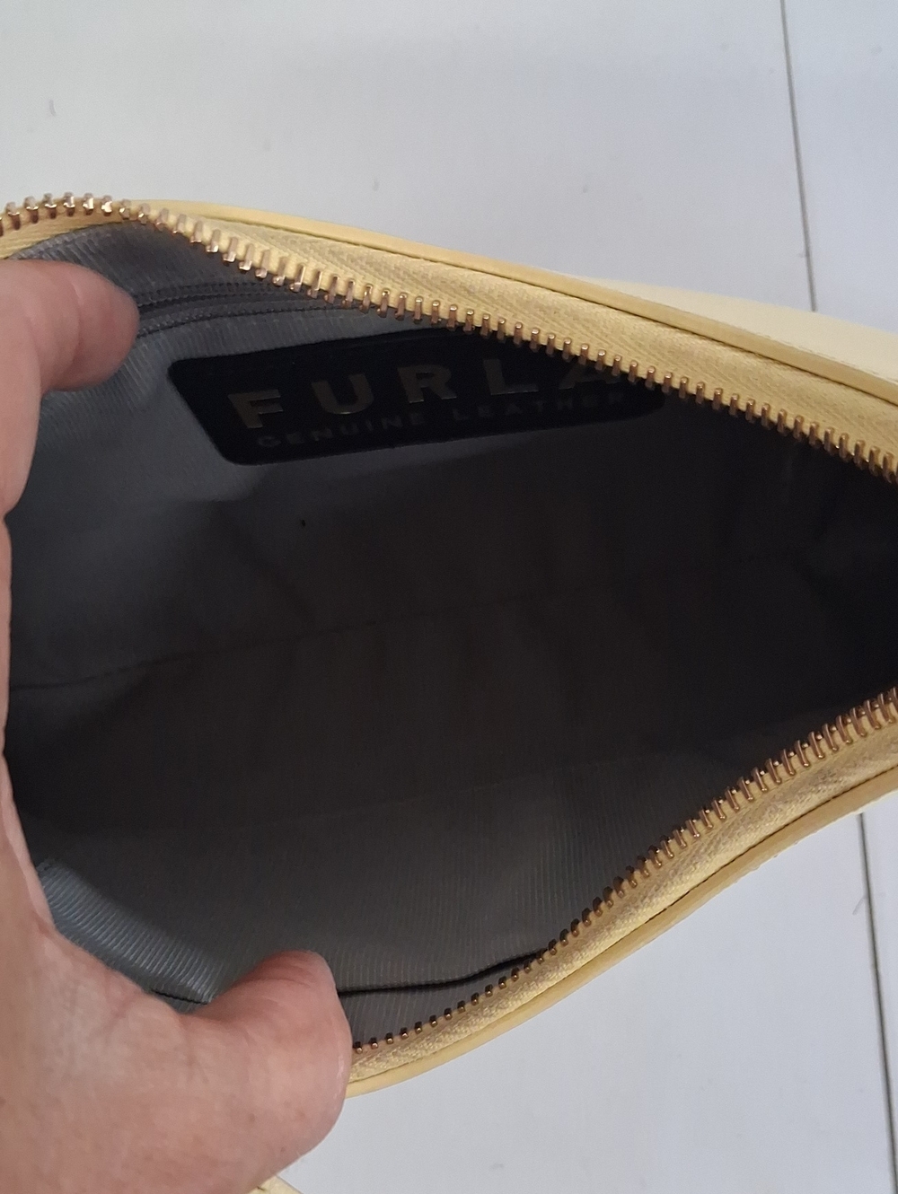 Furla Diamante Mini Yellow Shoulder Bag - Picture 5 of 8